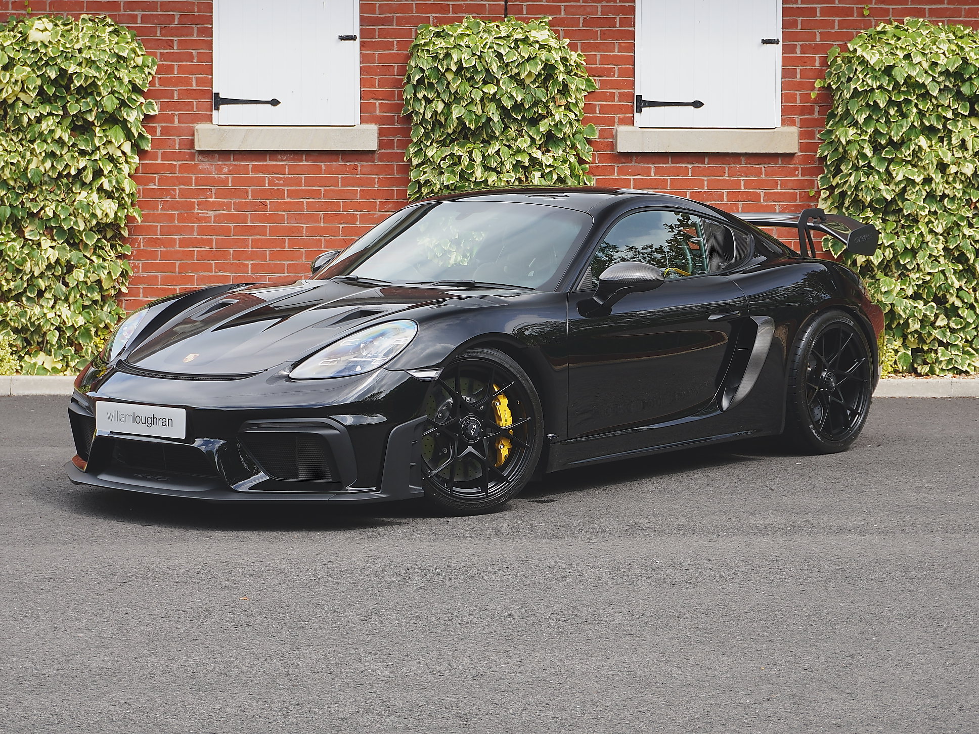 Porsche 718 Cayman GT4 RS (2349)